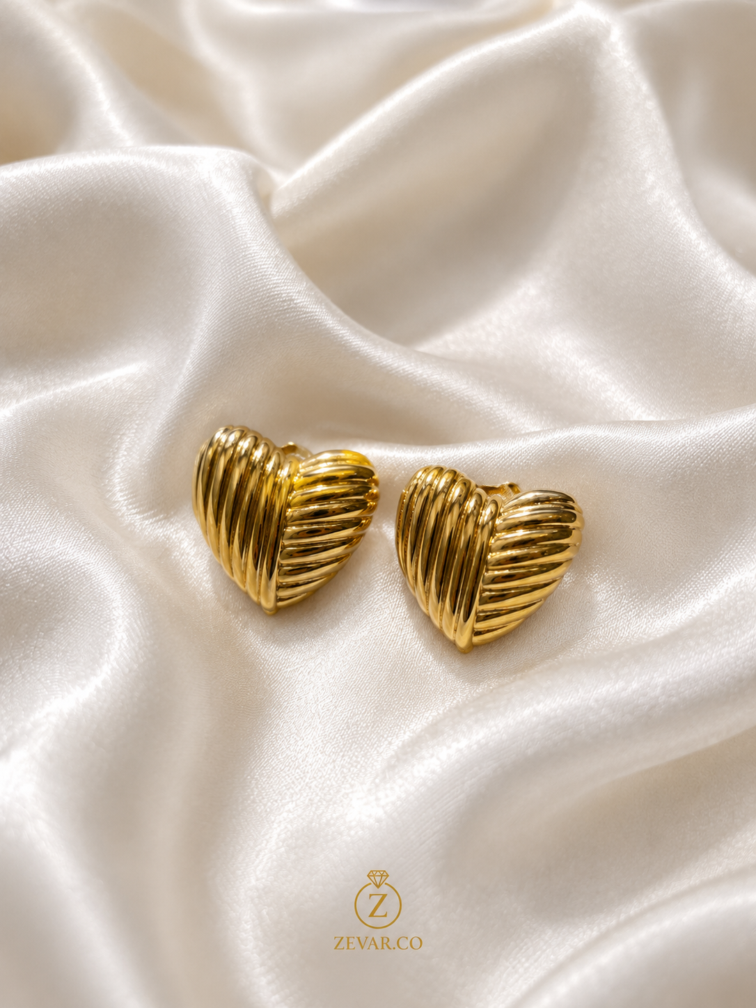 Ribbed Heart Stud Earrings | Stainless Steel | Zevar Co.
