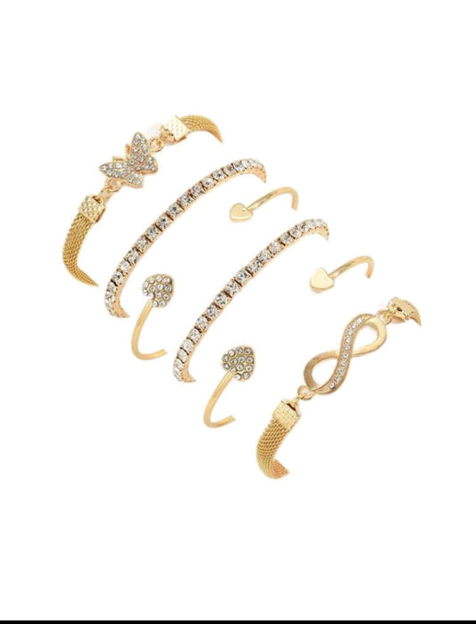 Crystal Heart & Butterfly Bracelet - Gold-Tone Charm Bracelet