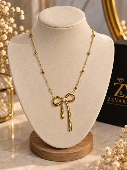 🎀 Bow Pearl Necklace