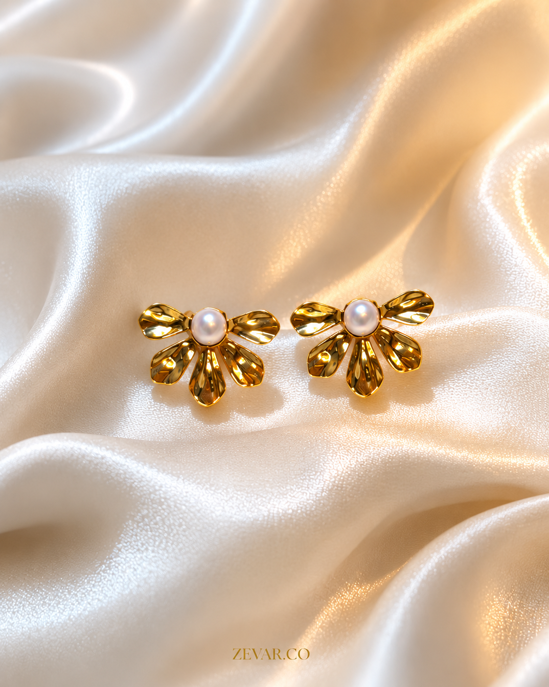 Pearl Bloom Stud Earrings | Stainless Steel | Zevar Co.