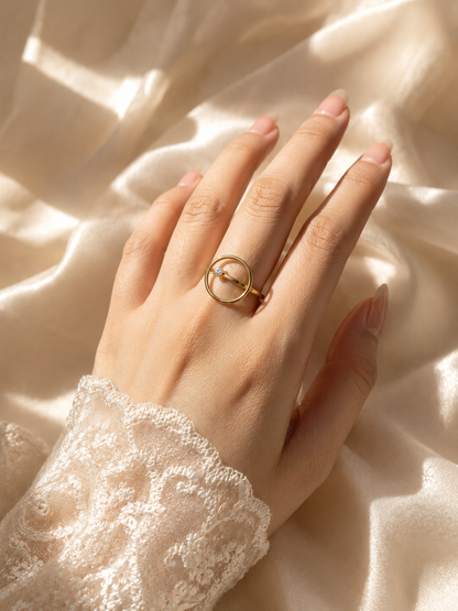 Orbit Gleam Ring