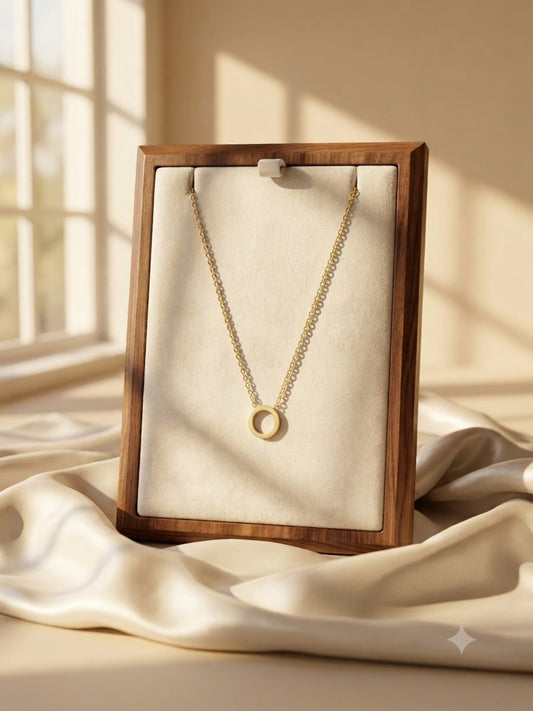 Minimal Gold Circle Pendant Necklace